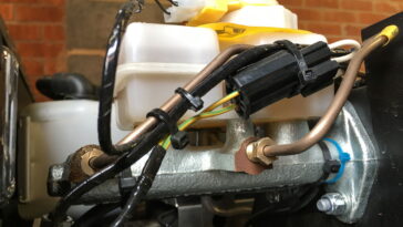 Maître des cylindres et cylindres esclaves: comment fonctionnent-ils et pourquoi sont-ils importants?