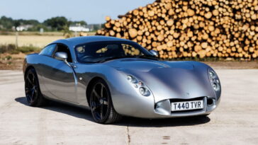 Un TVR T440R unique est en vente