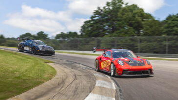 Porsche 911 GT3 RS Packhey Package arrive à l'école de conduite sur piste basée aux États-Unis