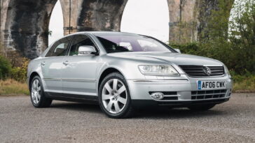 Voici une rare chance de jouer sur une Volkswagen Phaeton W12 au Royaume-Uni