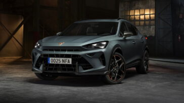 Le Cupra Formentor à cinq cylindres revient, et cette fois en conduite à droite