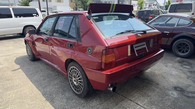 Goo-Net Trouvaille de la Semaine : Une finale de Lancia Delta Edizione réservée au Japon Lancia Delta HF Integrale Edizione Finale - arrière