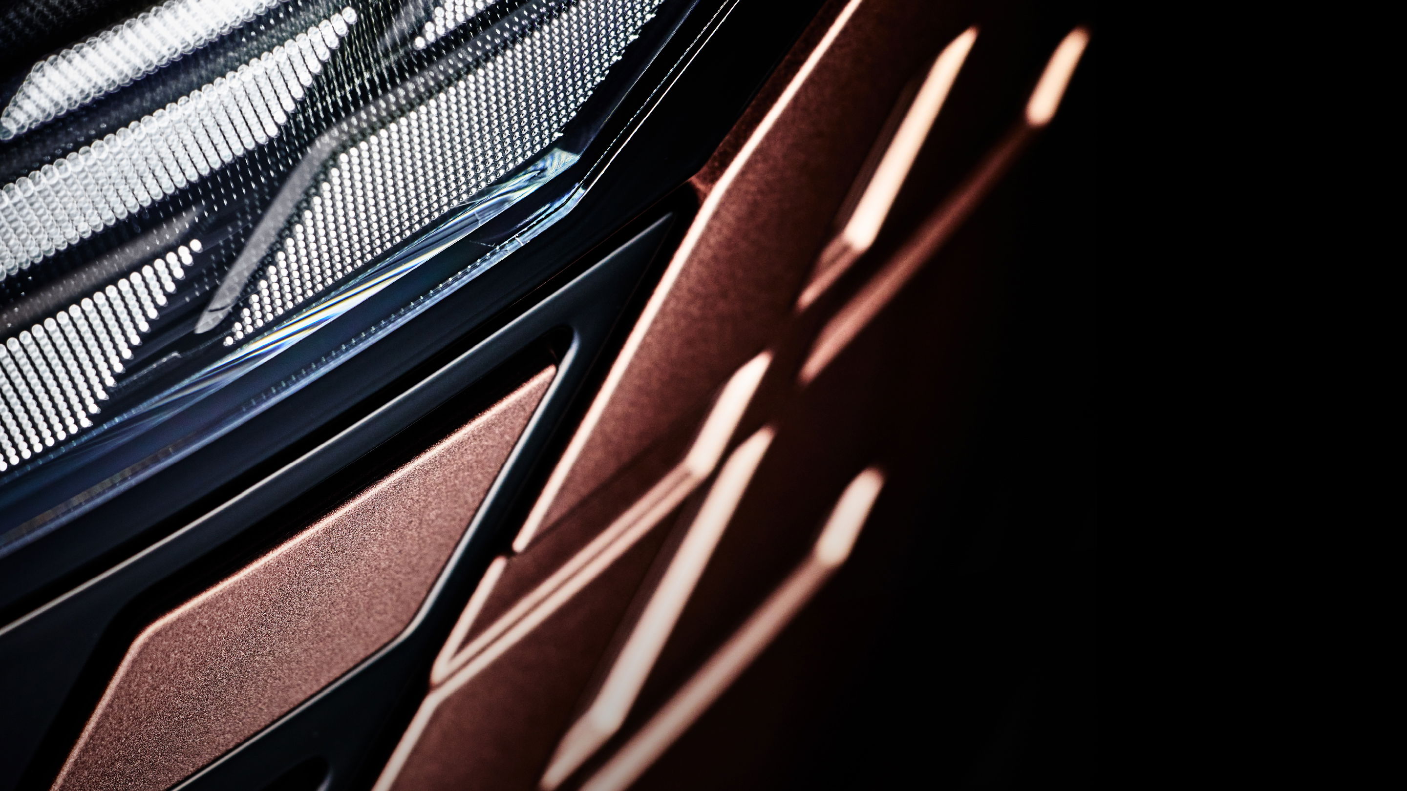 Salon automobile de Tokyo 2025 : tout ce qu'il faut surveiller Nissan Elgrand-teaser