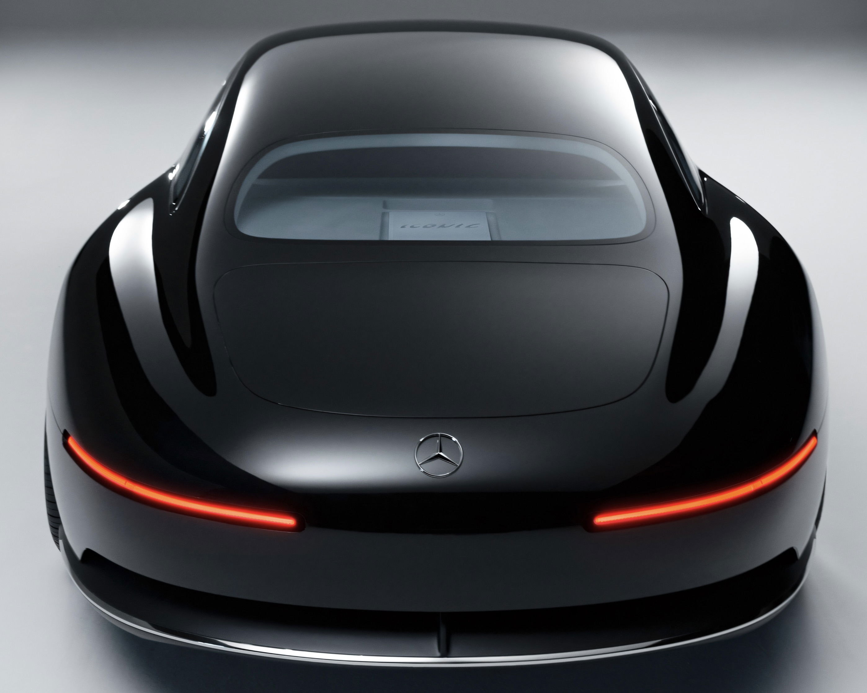 Mercedes Vision Iconic - arrière
