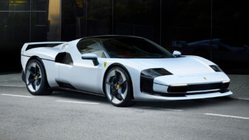 La Ferrari SC40 unique rend hommage à la F40