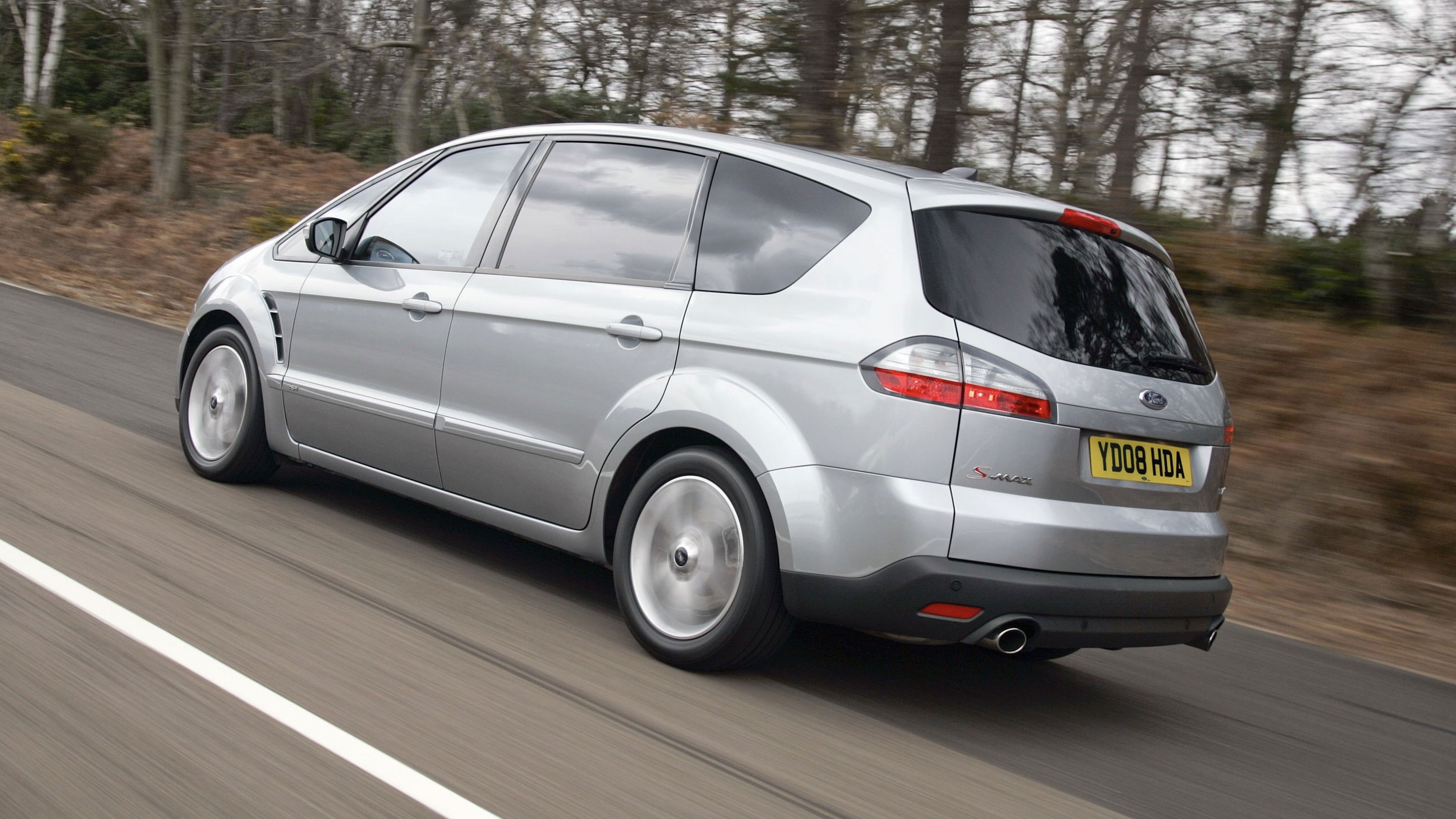 5 voitures 7 places rapides et d'occasion pour moins de 11 500 € Ford S-Max