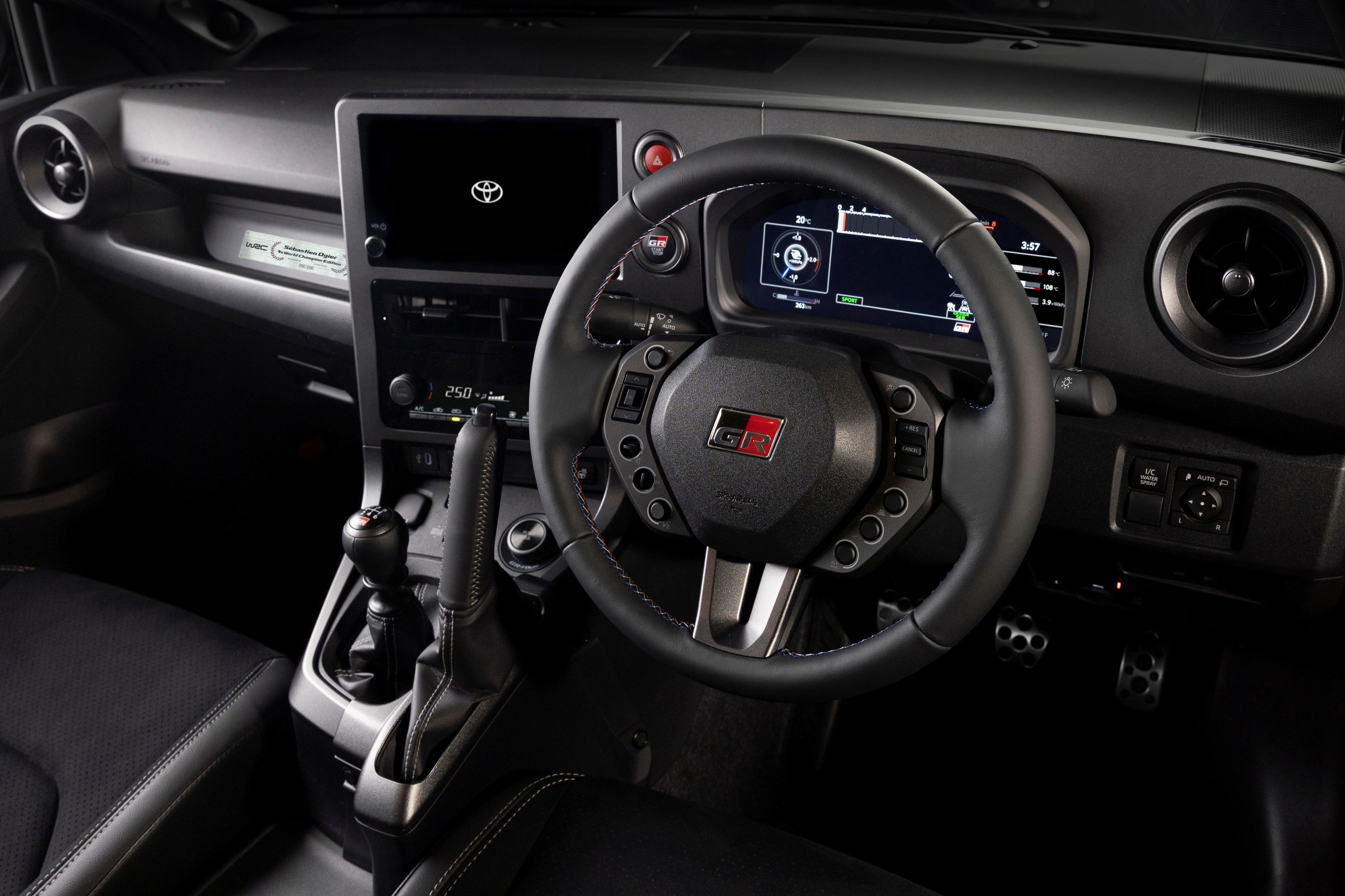 GR Yaris Sébastien Ogier 9x Champion du Monde Edition