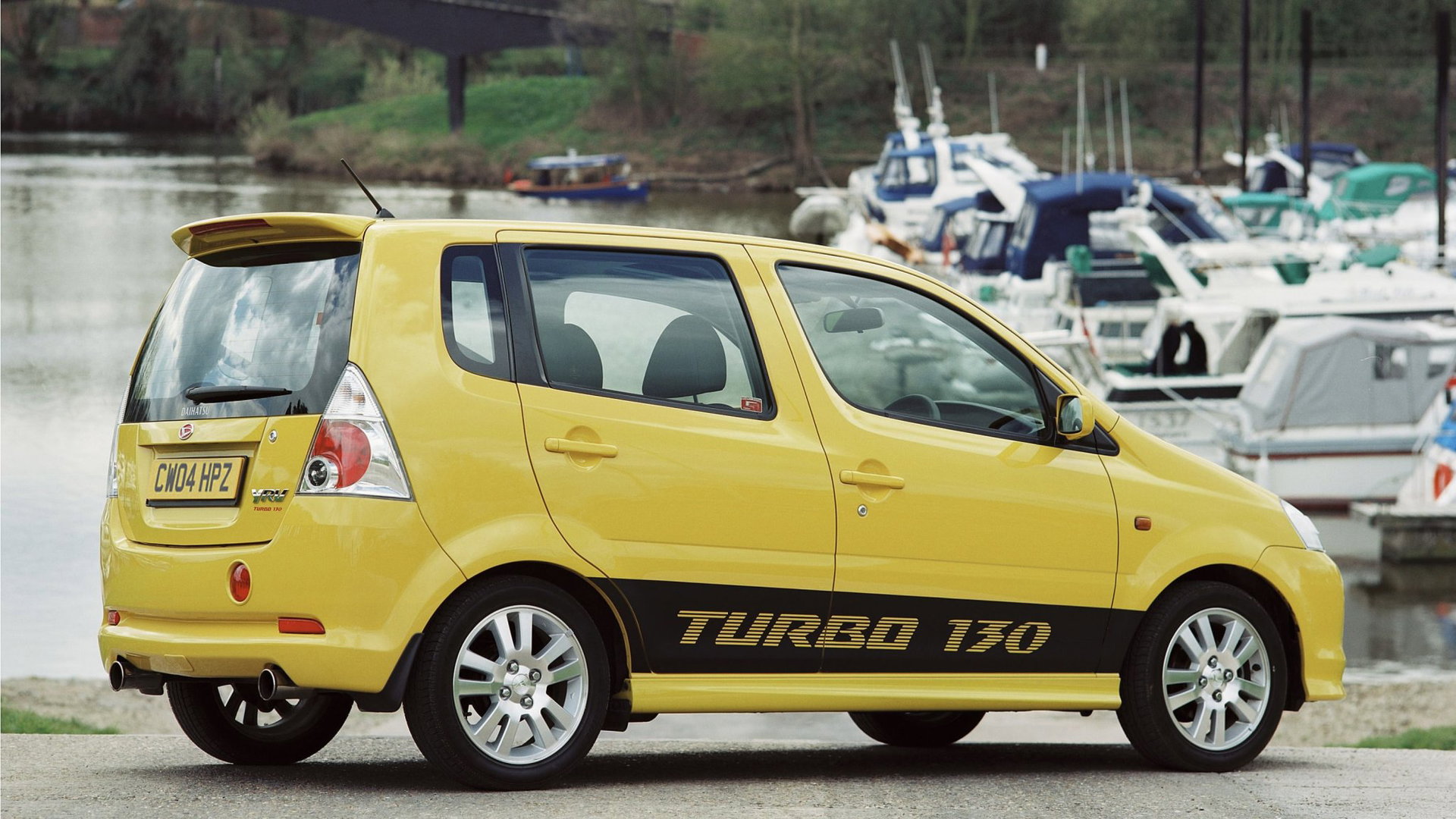Daihatsu YRV Turbo 130 - arrière