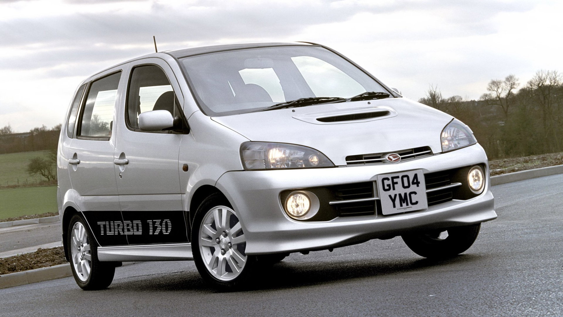 Daihatsu YRV Turbo 130 - avant