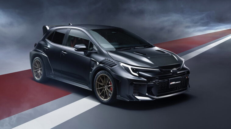 La version GRMN arrive comme la Toyota GR Corolla la plus hardcore à ce jour La version GRMN arrive comme la Toyota GR Corolla la plus hardcore à ce jour
