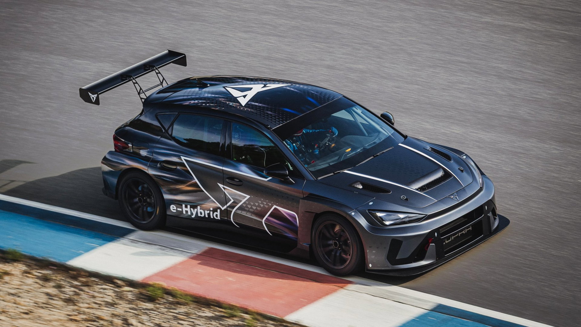 Cupra Leon e-Hybride Racer