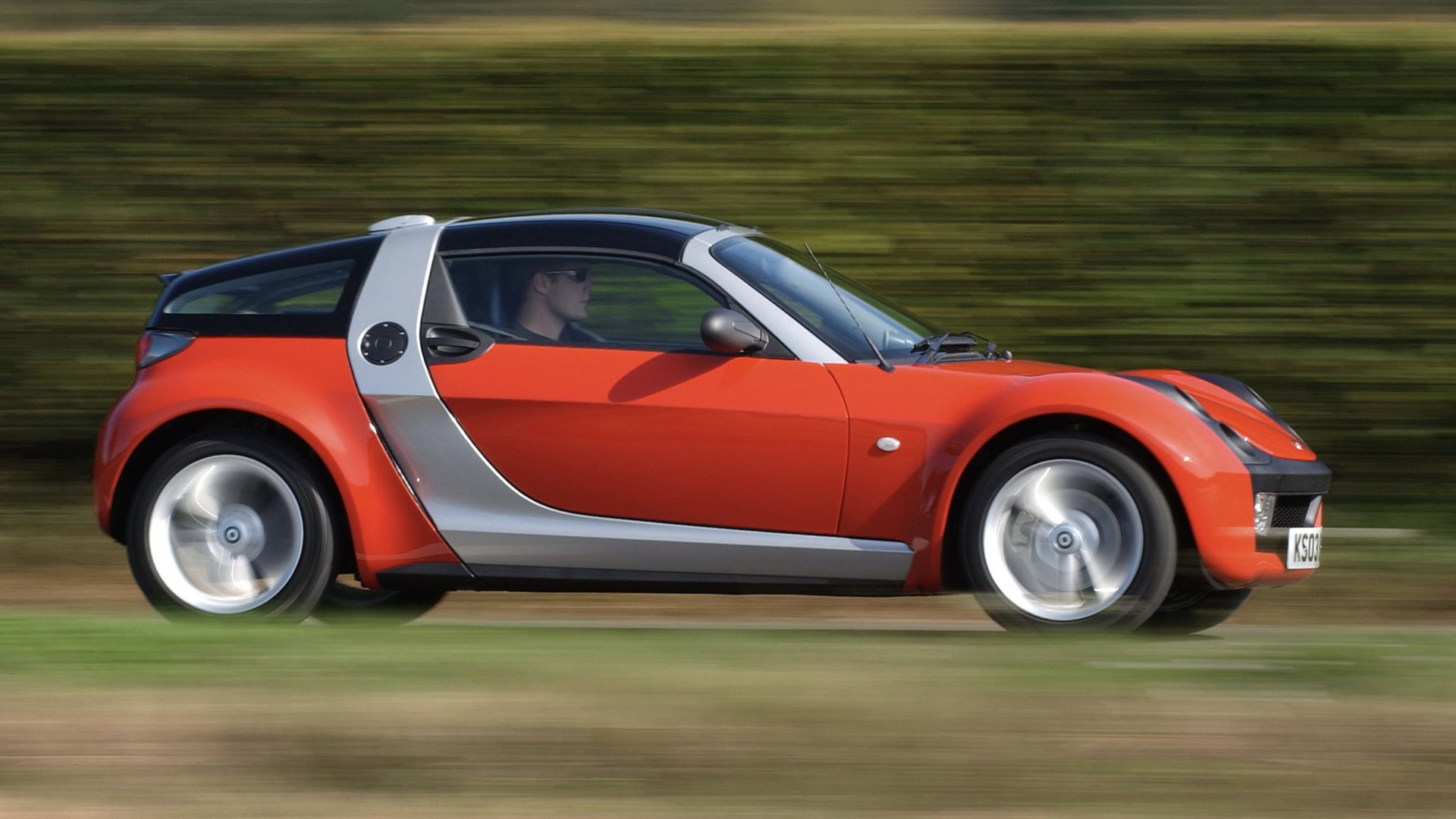 Les meilleures voitures de sport d’occasion pour tous les budgets Smart Roadster